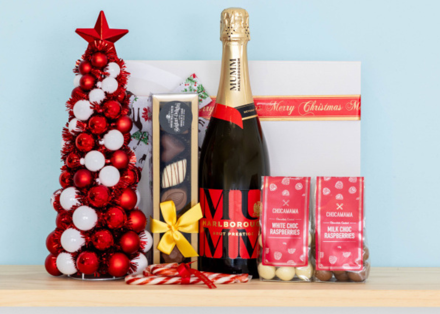 Mumm Christmas Hamper