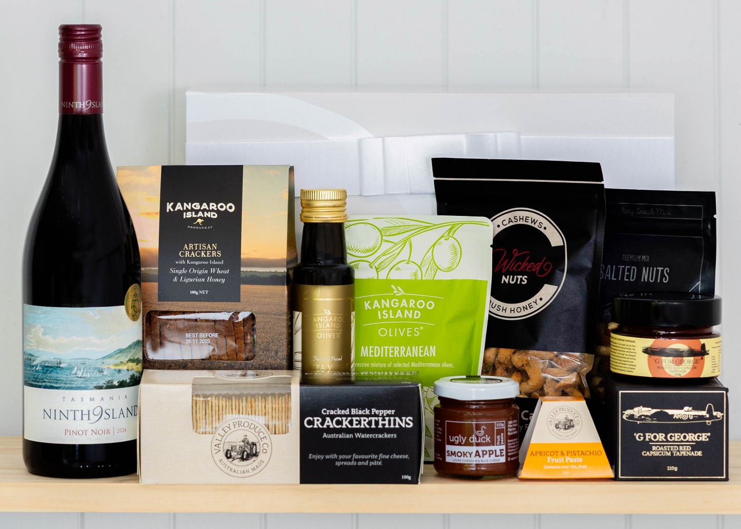 Red Wine Gourmet Hamper