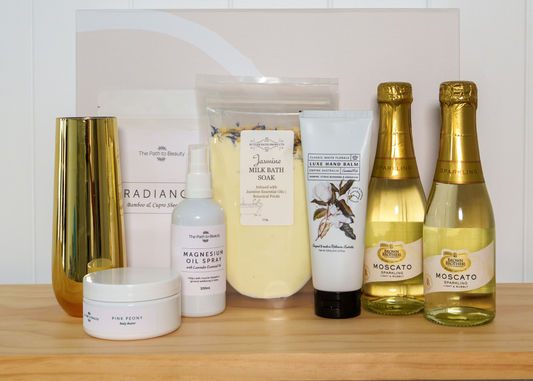 Moscato White Pamper Hamper